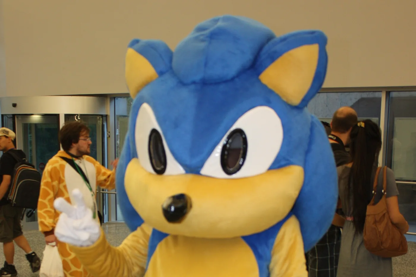 Sonic the Hedgehog in costume at a fan convention