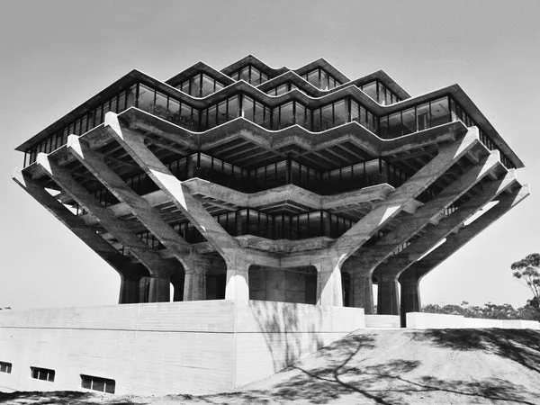 Brutalism - ranking option ranked #8