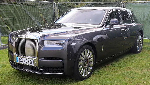 Rolls-Royce Phantom - ranking option ranked #38