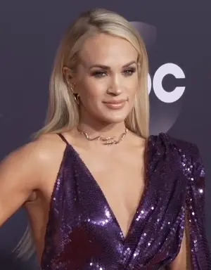 Carrie Underwood — ranked #21