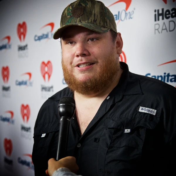 Luke Combs - ranking option ranked #32