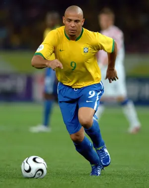 Ronaldo Nazário — ranked #8