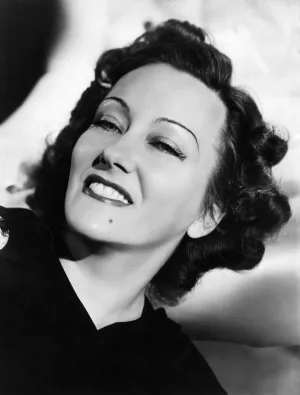 Gloria Swanson — ranked #11