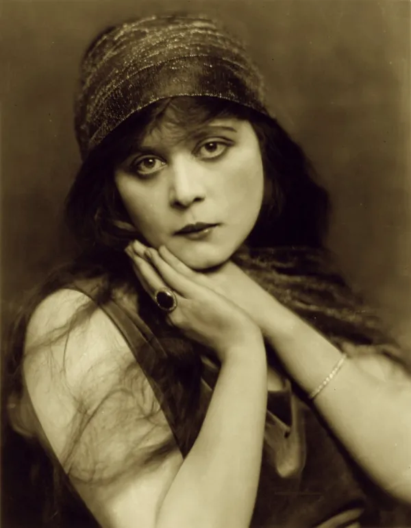 Theda Bara - ranking option ranked #12