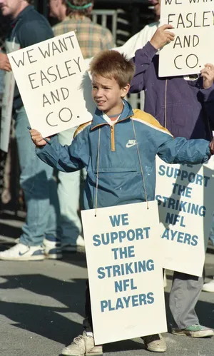 The 1987 strike and replacement players — ranked #7