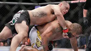 Junior dos Santos vs Cain Velasquez — ranked #11