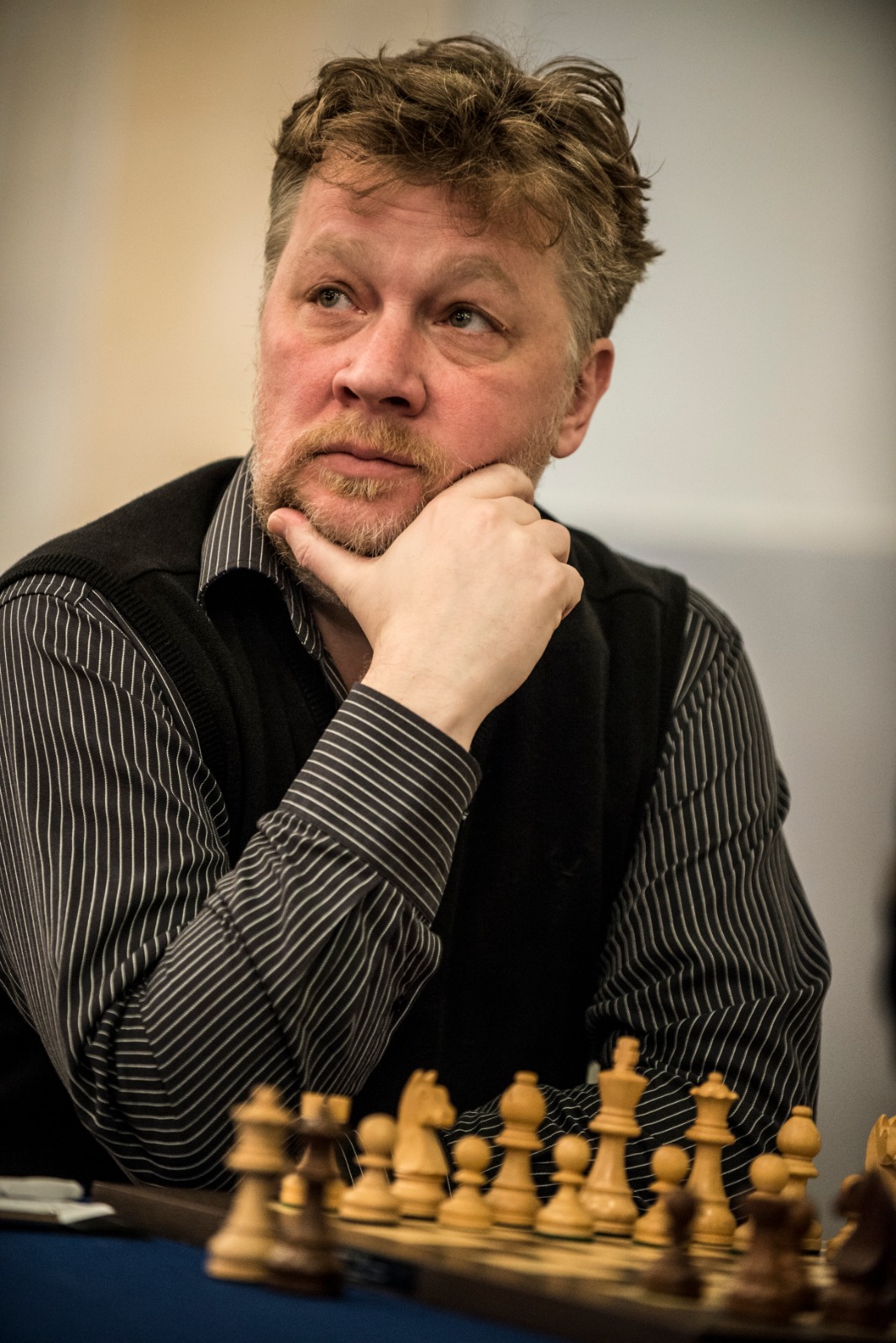 Khalifman wins the FIDE title, 1999 — ranked #8