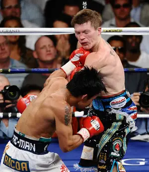 Pacquiao KO Hatton, 2009 — ranked #9