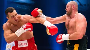 Tyson Fury beats Wladimir Klitschko — ranked #11