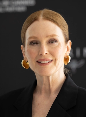 Julianne Moore — ranked #11