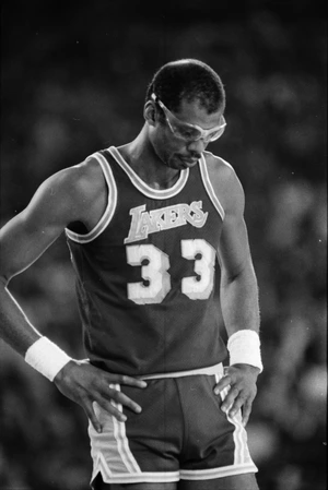 Kareem Abdul-Jabbar to Lakers (1975) — ranked #4