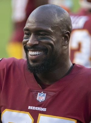 Vernon Davis — ranked #4