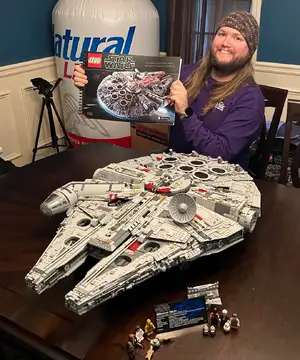 UCS Millennium Falcon (2017)