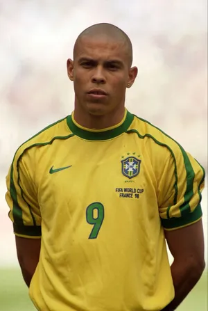 Ronaldo Nazario — ranked #19