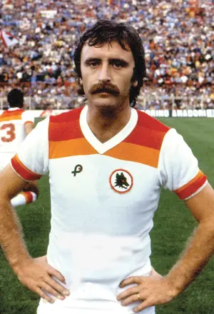 Roberto Pruzzo — ranked #16