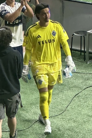 Yohei Takaoka — ranked #18