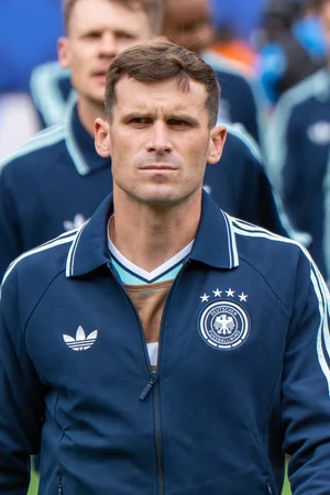 Pascal Groß — The 21 Greatest Brighton & Hove Albion Players of All Time