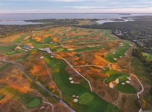 Shinnecock Hills Golf Club — ranked #11