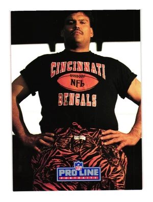 Anthony Munoz — ranked #24