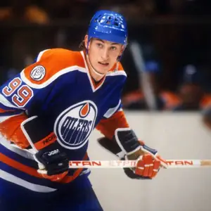 Wayne Gretzky — ranked #6
