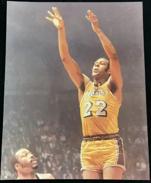 Elgin Baylor — ranked #10