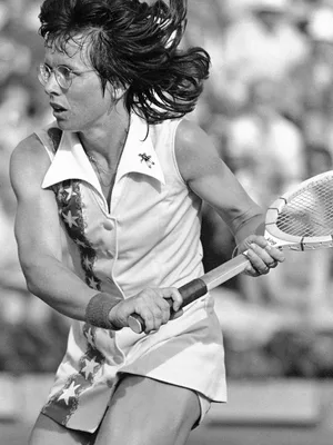 Twelve singles majors — ranked #10