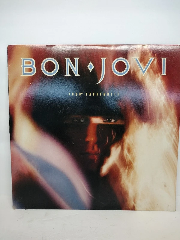 7800° Fahrenheit - ranking option ranked #7