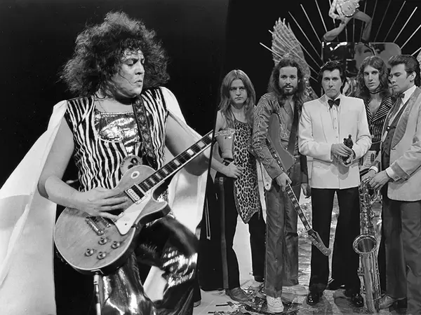 What is the best glam rock band?