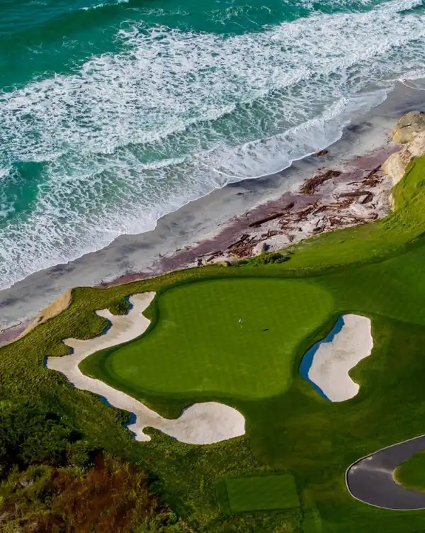 Pebble Beach Golf Links - ranking option ranked #3