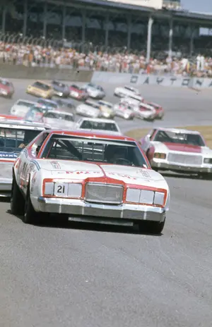 1976 Daytona 500 — ranked #4