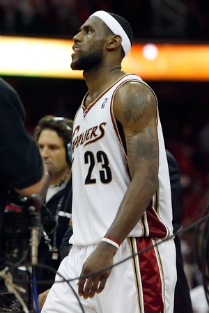 2007 LeBron's 29 Straight — ranked #13