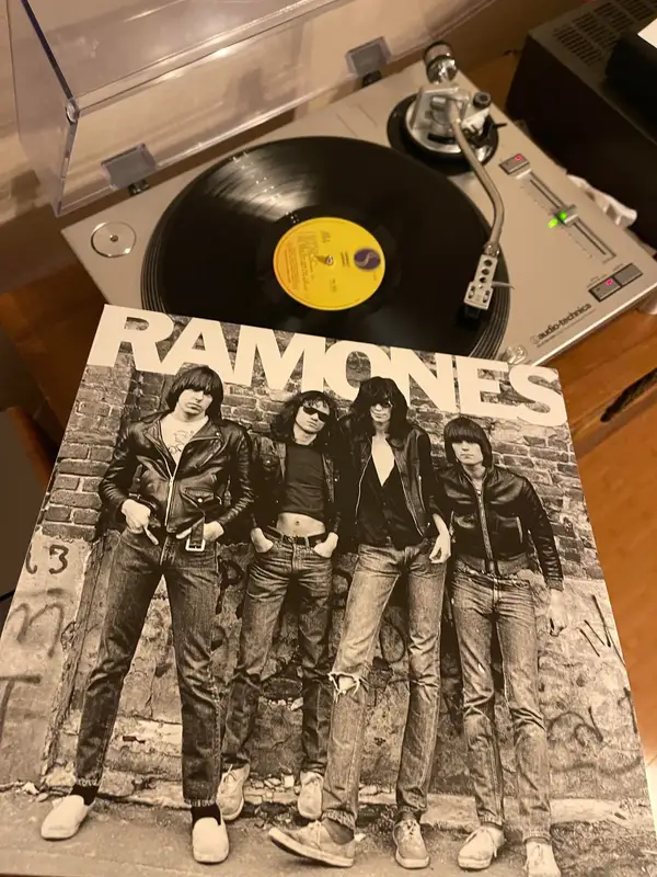 Ramones - ranking option ranked #16