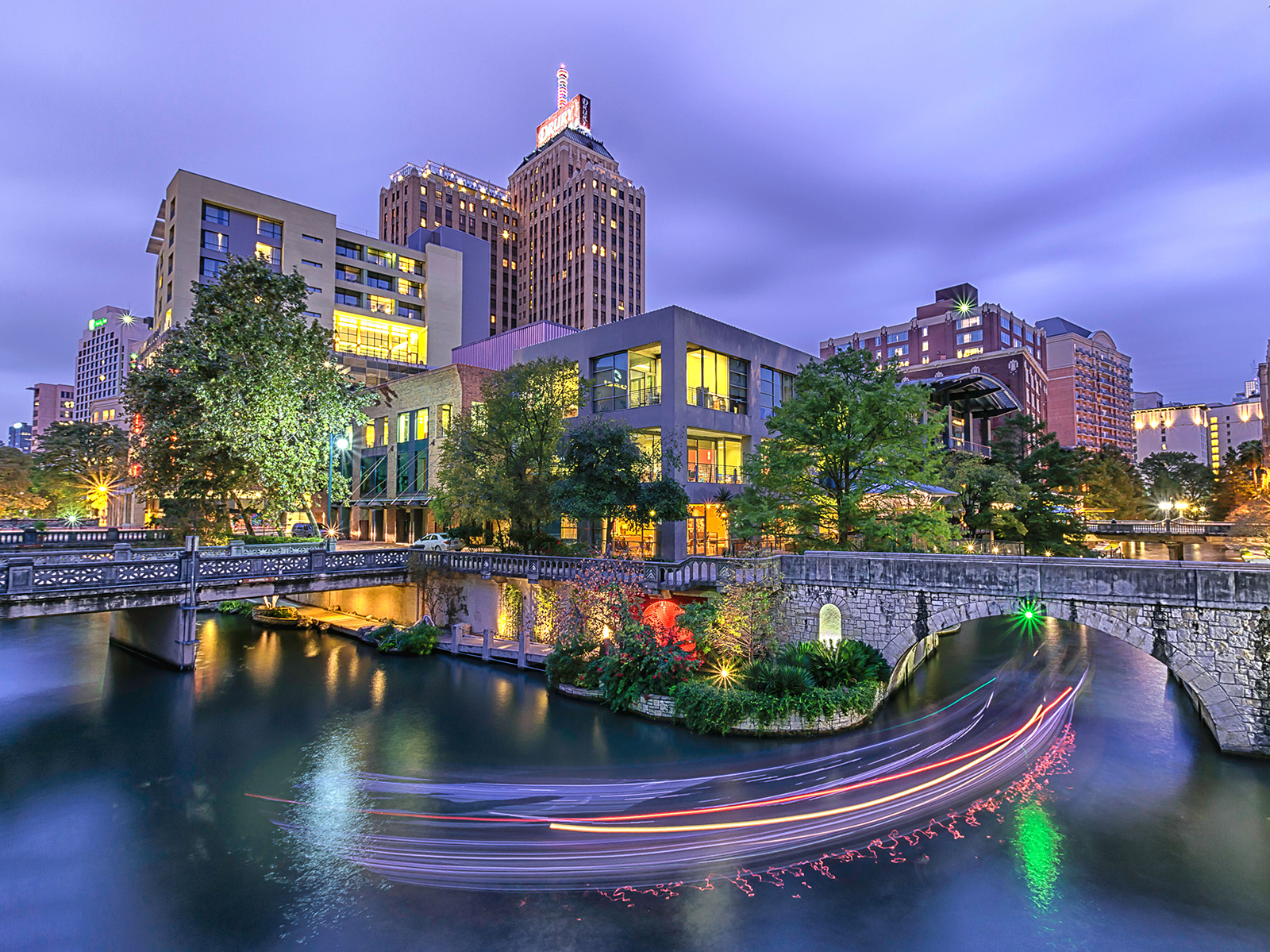 Milwaukee RiverWalk — ranked #14