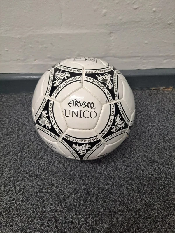 Adidas Etrusco Unico - ranking option ranked #6