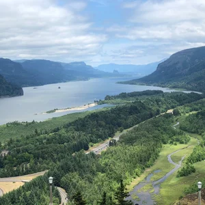 Hood River, Oregon — ranked #12