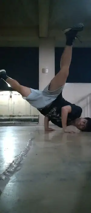 Breakdancing windmill — ranked #12