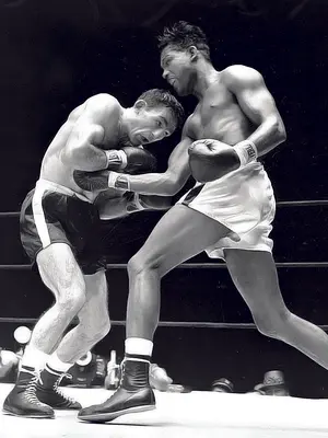 Carmen Basilio vs Sugar Ray Robinson — ranked #12