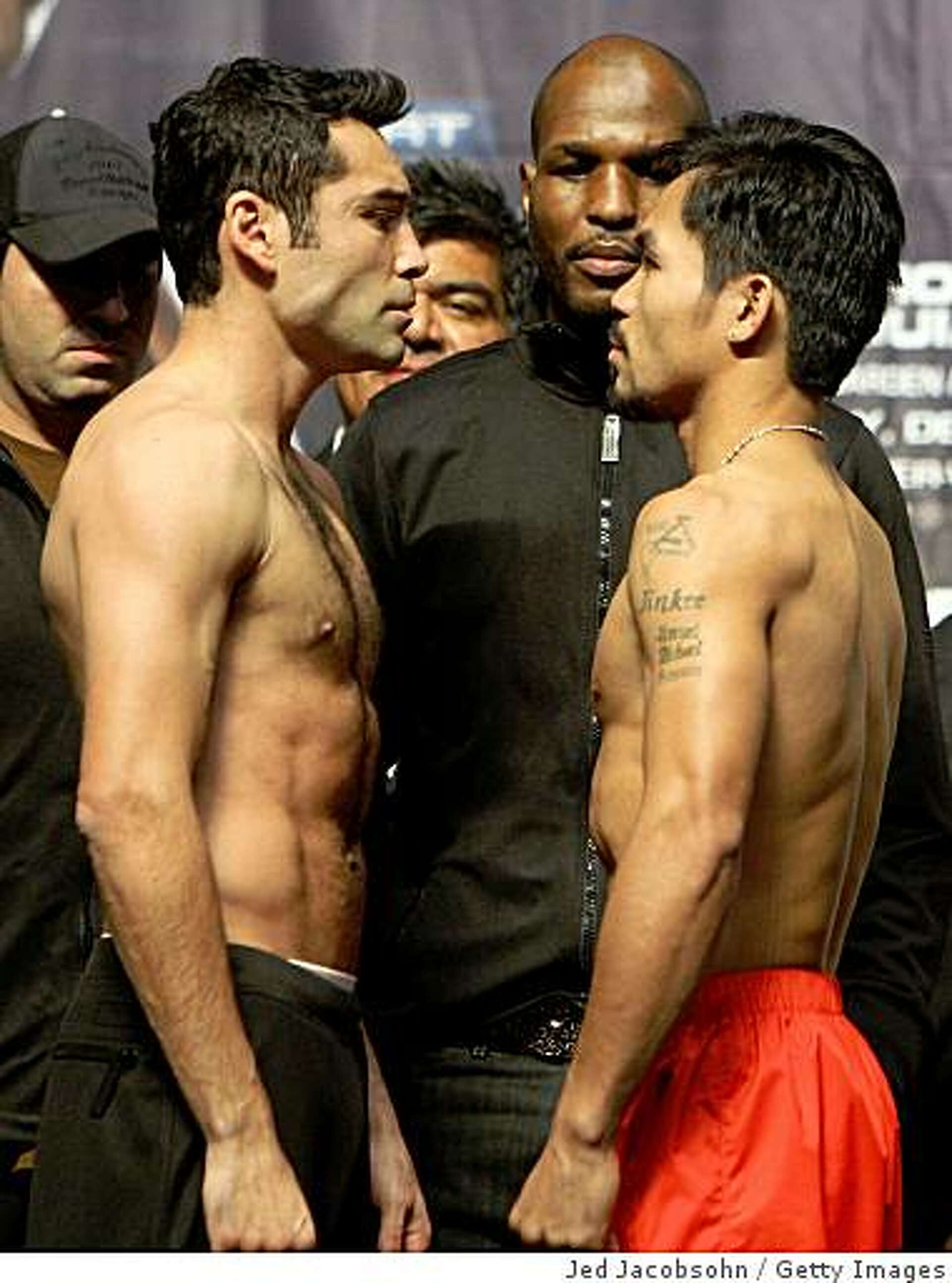 Oscar De La Hoya vs Manny Pacquiao — ranked #10