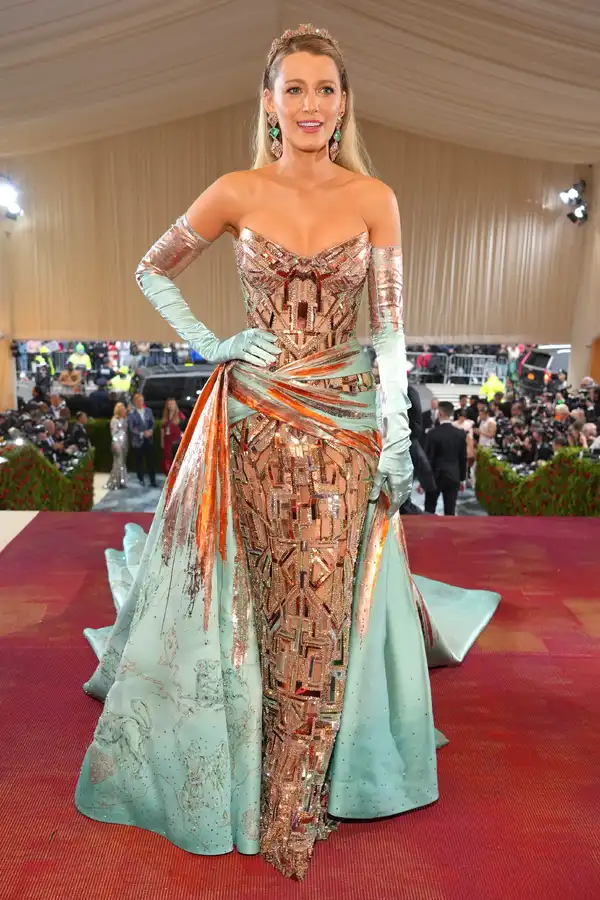 Gilded Glamour (2022) - ranking option ranked #7