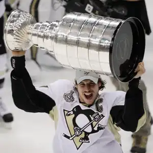 2009 – Penguins vs Red Wings — ranked #8