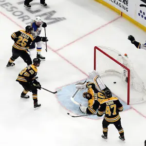 2019 – Blues vs Bruins — ranked #4