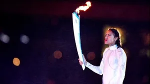 Cathy Freeman lights the water — ranked #4