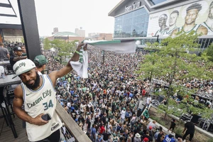 Milwaukee Bucks — ranked #12