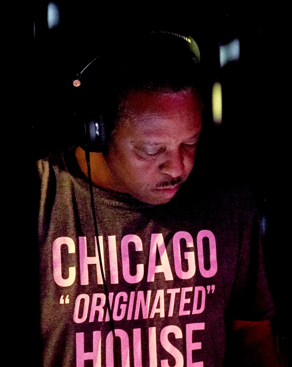 Jesse Saunders - ranking option ranked #6