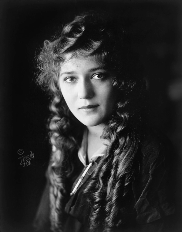 Mary Pickford - ranking option ranked #2