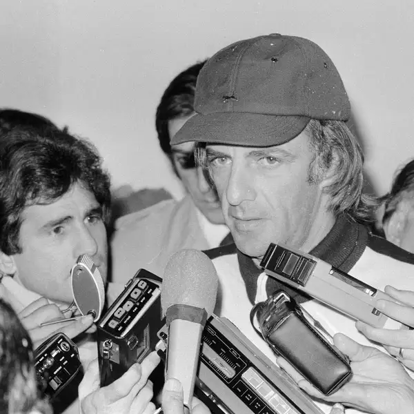 César Luis Menotti - ranking option ranked #4