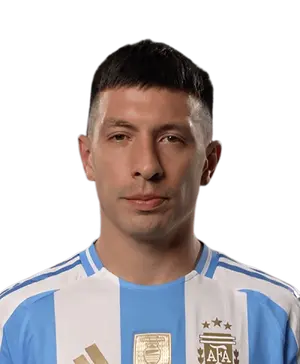 Lisandro Martínez — ranked #5