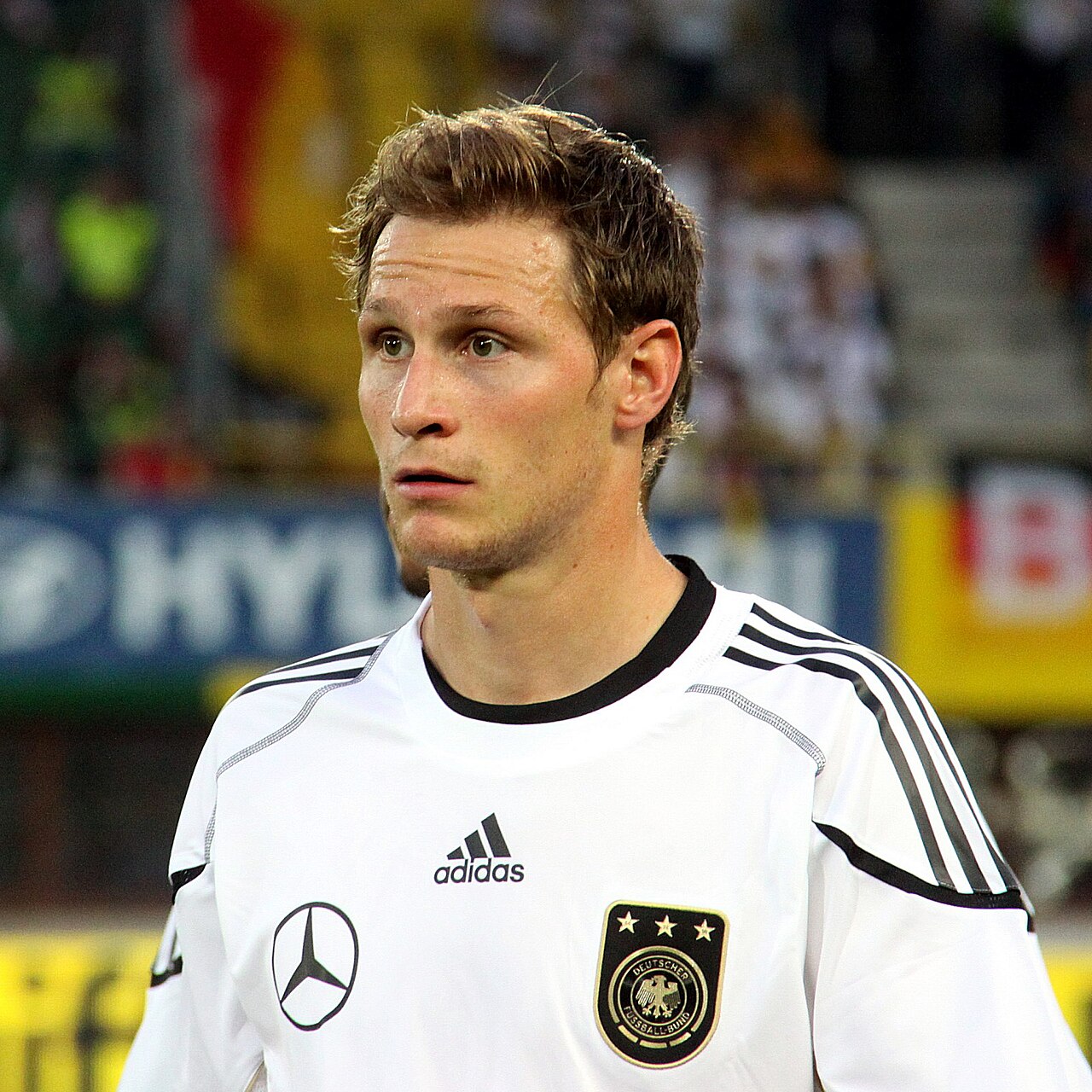 Benedikt Höwedes - ranking option ranked #6