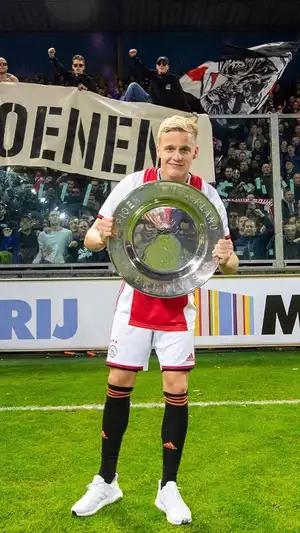 Donny van de Beek — ranked #5