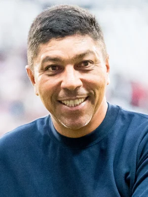 Giovane Élber — ranked #6